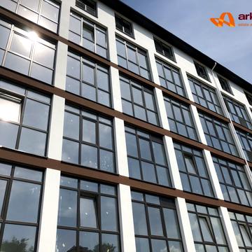 Миру вул., 58а