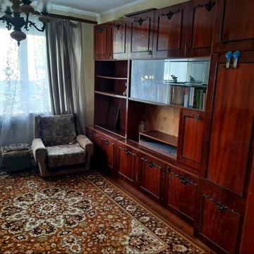 Євгена Патона вул., 2