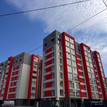 Сергія Корольова вул., 2