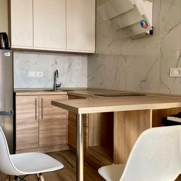 Ясинуватський пров., 10