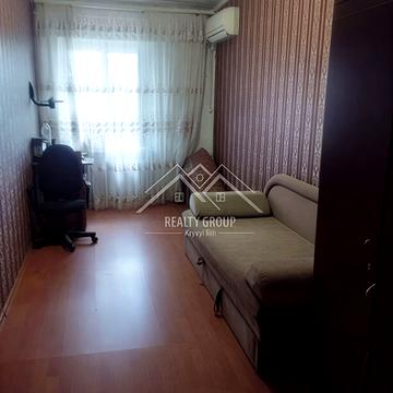 Святкова вул. (Леніна), 5