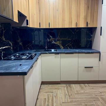 Стрийська вул., (Будинок 3)