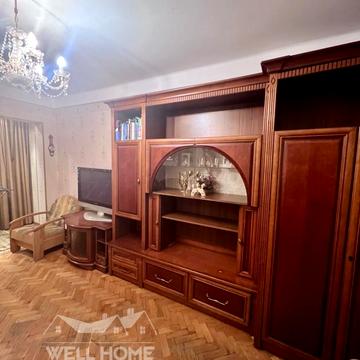 Пантелеймона Куліша вул. (Челябінська), 1