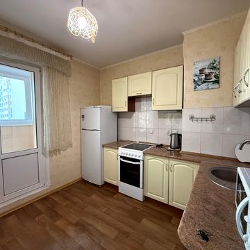 Миколи Закревського вул., 99