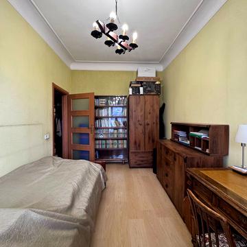 Каразіна вул., 13