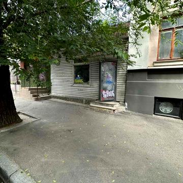 Чорноглазівська вул., 7