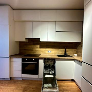 Миколи Бажана просп., 17-А