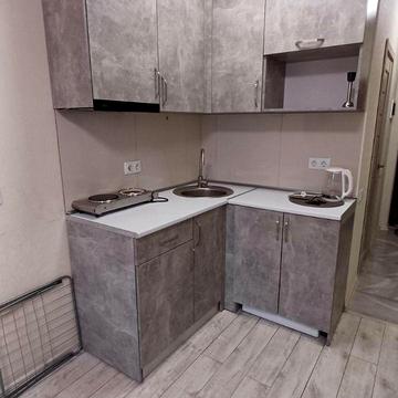 Богдана Хмельницького вул., 32