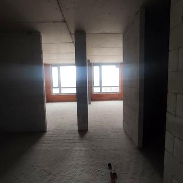 Романа Левицького вул., (Будинок 7)