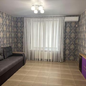 Богдана Хмельницького вул., 11-А