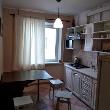 Академіка Корольова вул., 63/1