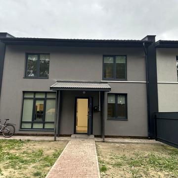 Молодіжна вул.