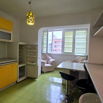 Олевська вул., 7