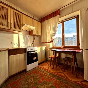 Тернопільська вул., 28