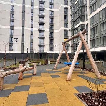 Олександра Довженка вул., (Будинок 11)