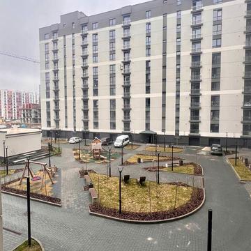 Олександра Довженка вул., (Будинок 11)