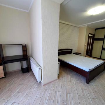 Високовольтна вул., 14-Д