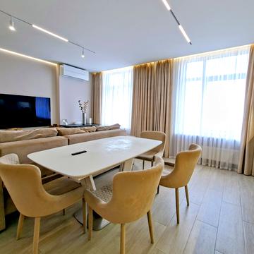 Євгена Сверстюка вул. (Марини Раскової), 6-Г