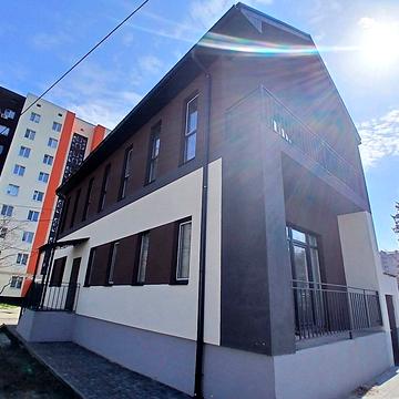 Соборна вул., 107Л