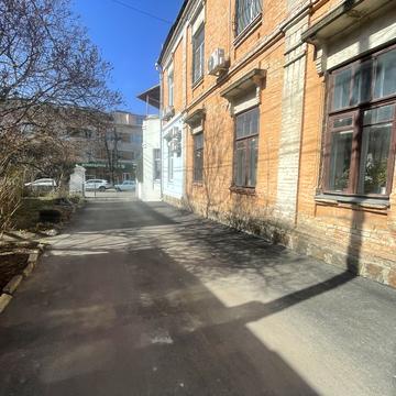 Архітектора Артинова вул., 5