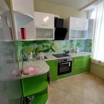 Валерія Самофалова вул. (Каманіна), 16а/1