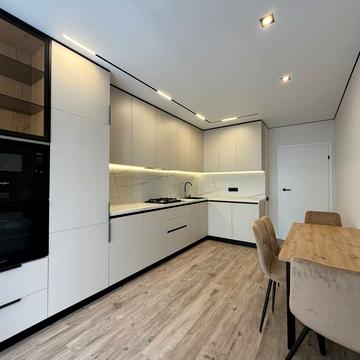 Юліана Пелеша вул., 3