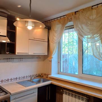 Михайла Чалого вул.