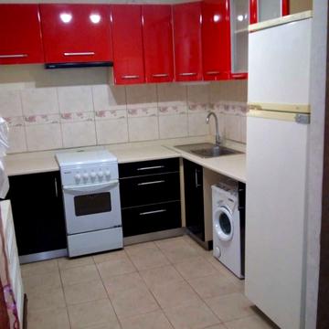 Миру вул., 90