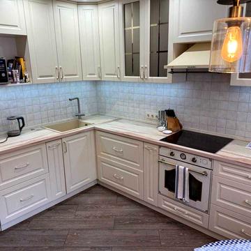 Старицького вул., 9а