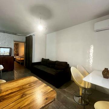 Миколаївська дорога вул., 291