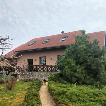 Лісова вул., 4