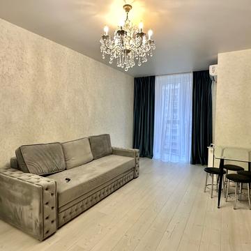 Драгоманова вул., 2