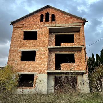 Дорошенка, 13
