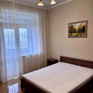 Джона Маккейна вул. (Івана Кудрі), 22