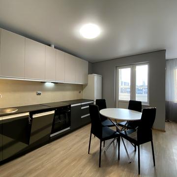 Озерна вул., 27