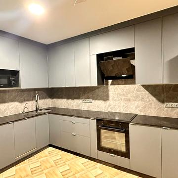 Віктора Некрасова вул. (Північно-Сирецька), 6