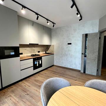 Студентська вул., 24-А