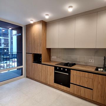 Юліана Пелеша вул., 3