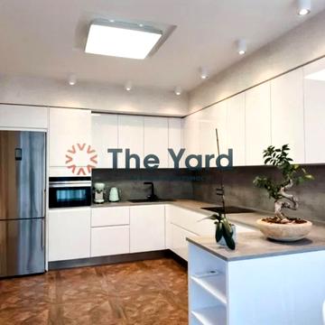 Андрія Верхогляда вул. (Михайла Драгомирова), 17