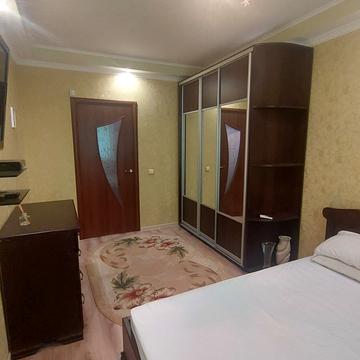 Володимира Українця вул., 53-Б