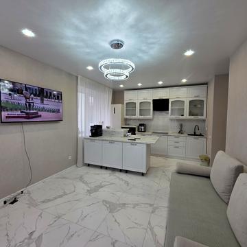 Андрія Первозванного вул. (Стахурського), 4