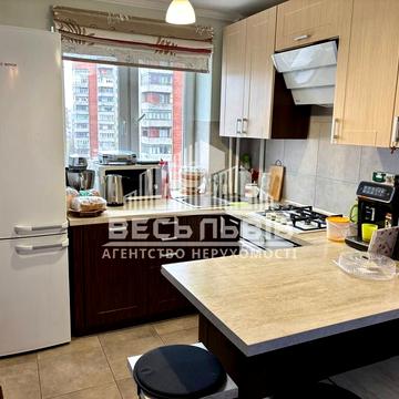 Наукова вул., 59