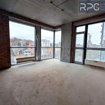 Старонаводницька вул., (Будинок 1)