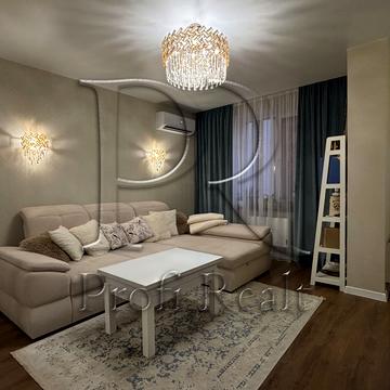 Героїв Небесної Сотні просп., (Будинок 20/10)