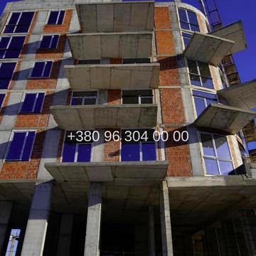 Пилипа Орлика вул., (Будинок 1)
