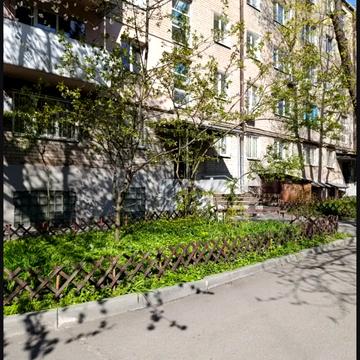 Пилипа Орлика просп. (Ілліча), 19