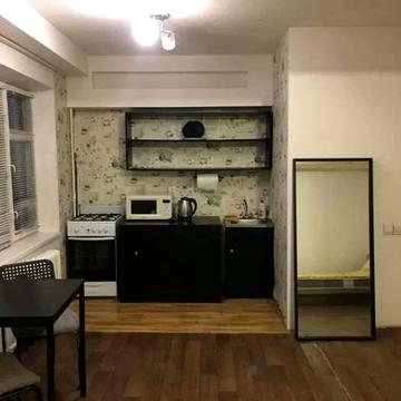 Героїв Дніпра вул., 3