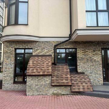 Київська вул., 7