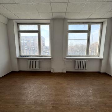 Вернигори вул., 4