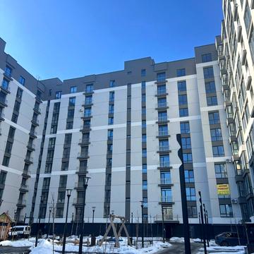 Олександра Довженка вул., (Будинок 11)